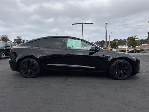 Used 2024 Tesla Model 3 RWD image 8