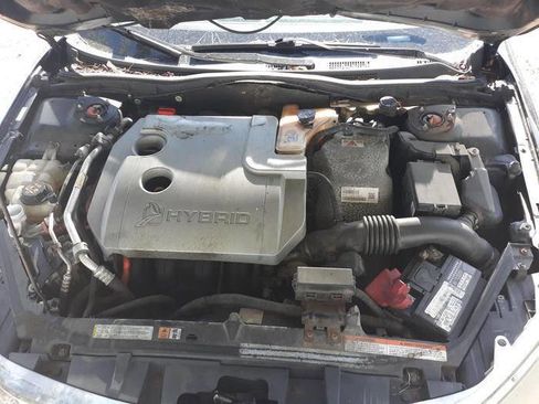 Used 2010 Ford Fusion Hybrid FWD image 48