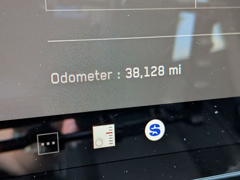 Used 2025 Tesla Cybertruck AWD Crew Cab image 21