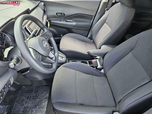 New 2025 Nissan Kicks Play S image 10