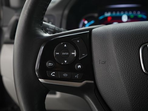 Used 2020 Honda Pilot Touring image 33