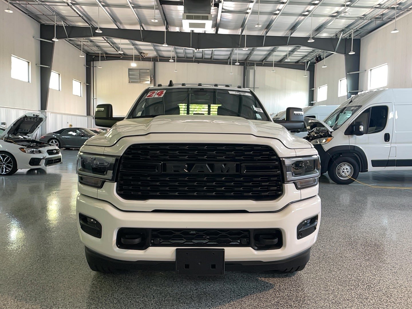 Used 2024 RAM 2500 Big Horn w/ Night Edition AWD/4WD image 3