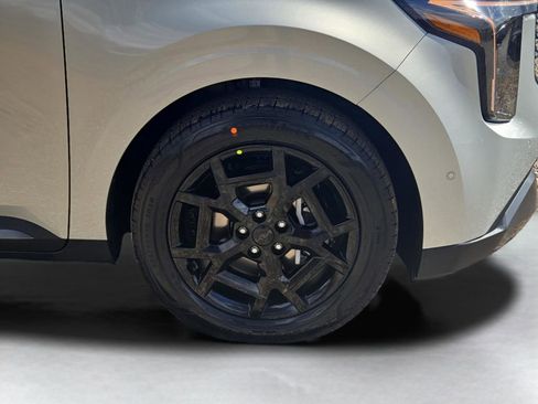 New 2026 Kia Carnival SX image 6