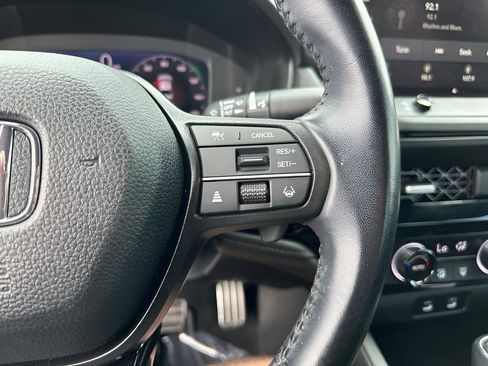 Used 2023 Honda Accord Sport image 19