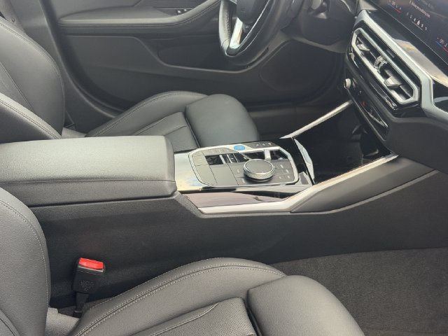 Used 2024 BMW i4 xDrive40i AWD/4WD image 19