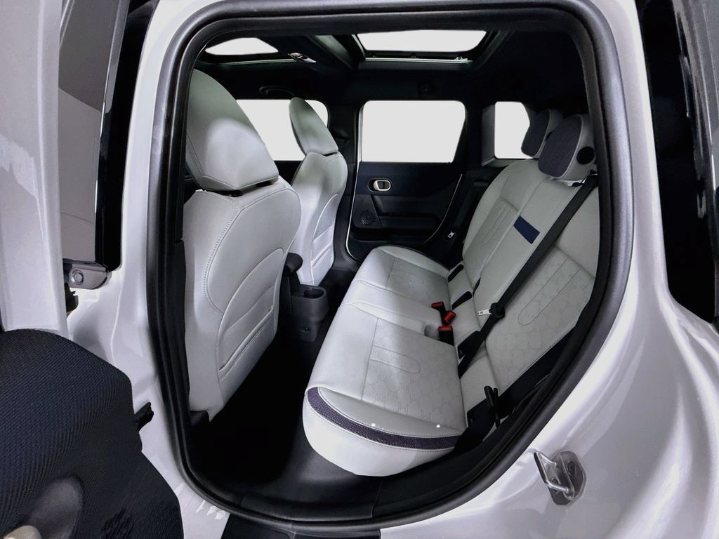 New 2027 MINI Cooper 4-Door Hardtop FWD image 22
