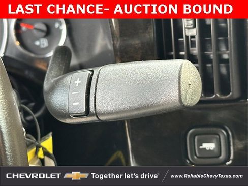 Used 2019 Chevrolet Express 2500 image 29