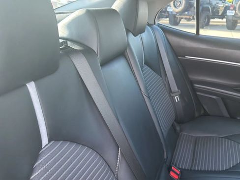 Used 2022 Toyota Camry SE FWD image 53