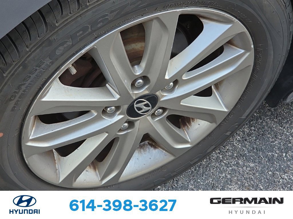 Used 2014 Hyundai Elantra SE w/ Option Group 02 FWD image 12