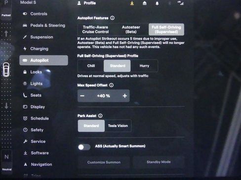 Used 2021 Tesla Model S Plaid image 16