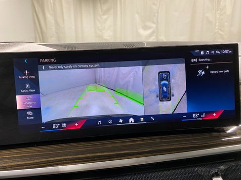 Certified 2024 BMW X7 xDrive40i w/ Premium Package image 11