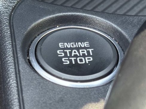 Used 2025 Kia K4 FWD image 18