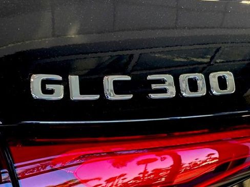 New 2026 Mercedes-Benz GLC 300 4MATIC image 4