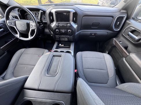 Used 2019 Chevrolet Silverado 1500 RST image 11