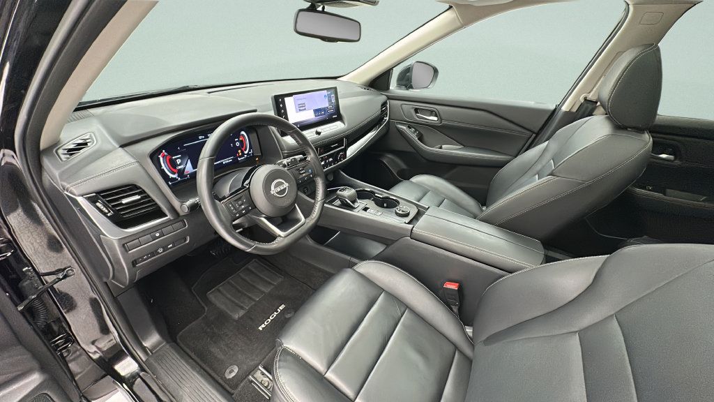Used 2024 Nissan Rogue SL w/ SL Premium Package AWD/4WD image 12