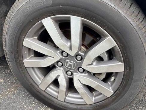 Used 2019 Honda Pilot EX-L image 11