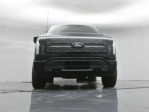 Used 2025 Ford F150 Lightning Lariat w/ Max Trailer Tow Package image 49