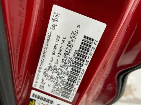 Used 2020 Toyota Tacoma TRD Off-Road image 27