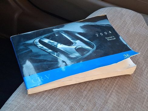 Used 2004 Honda CR-V LX image 25