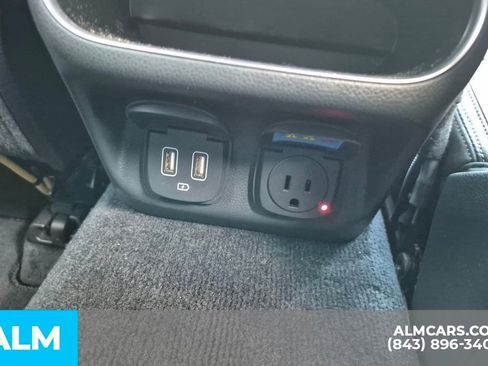 Used 2023 Genesis GV70 2.5T w/ Advanced Package image 22