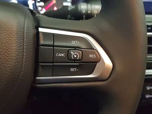 Used 2026 Jeep Compass Latitude image 29