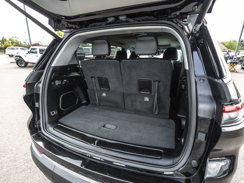 Used 2023 Jeep Grand Cherokee L Limited AWD/4WD image 34