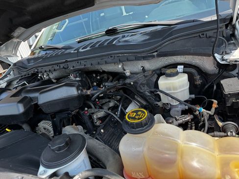 Used 2017 Ford F250 XL w/ Power Equipment Group image 15