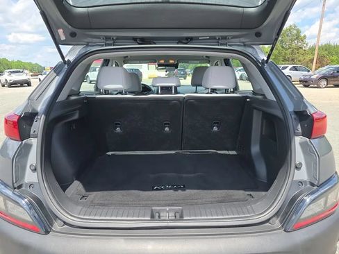 Used 2023 Hyundai Kona SE FWD image 42