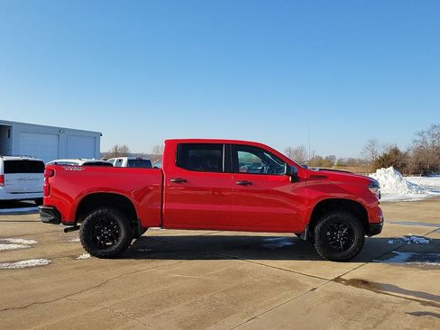 Used 2023 Chevrolet Silverado 1500 Custom Trail Boss AWD/4WD image 6