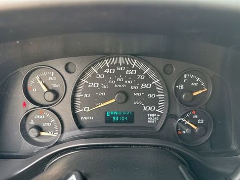 Used 2005 Chevrolet Express 3500 RWD image 15