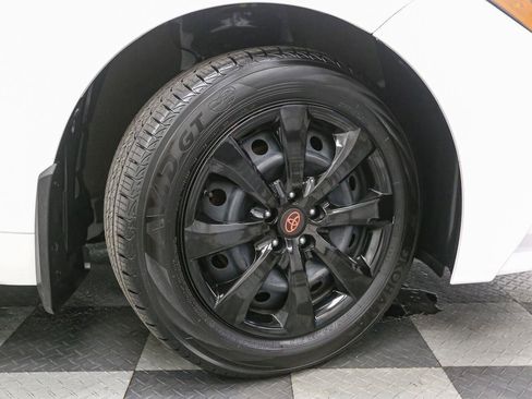 Certified 2026 Toyota Corolla LE AWD/4WD image 15
