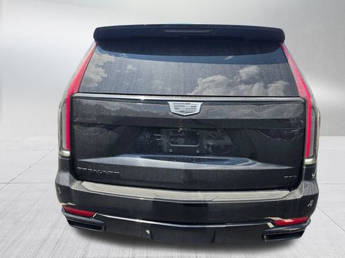 Used 2022 Cadillac Escalade Sport Platinum AWD/4WD image 6