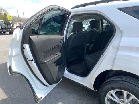Used 2016 Chevrolet Equinox LT image 21