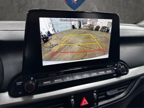 Used 2020 Kia Forte LXS image 19