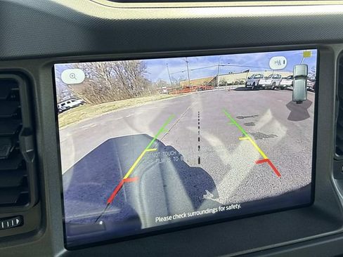 New 2025 Ford Bronco Badlands image 26