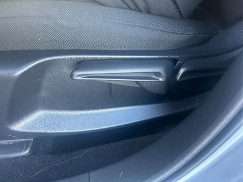 Used 2024 Honda HR-V Sport image 16
