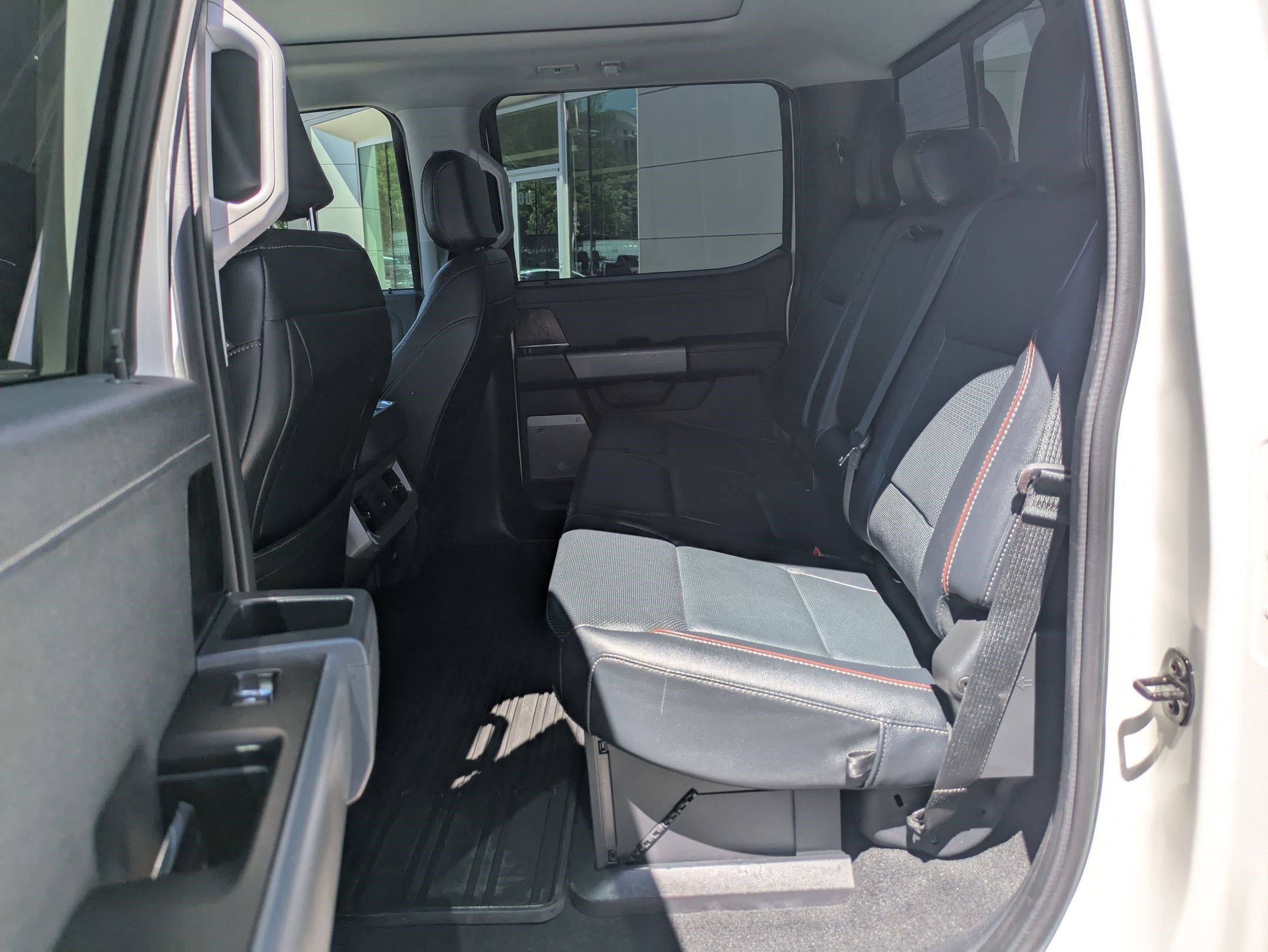 Used 2023 Ford F350 Lariat w/ Camper Package AWD/4WD image 29