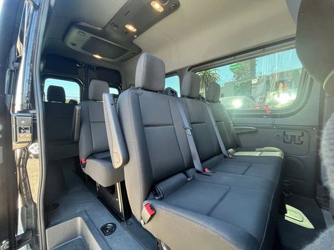 Used 2025 Mercedes-Benz Sprinter 2500 image 6