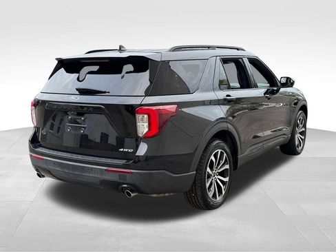 Used 2022 Ford Explorer ST-Line AWD/4WD image 9