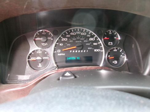 Used 2008 GMC Savana 1500 w/ Preferred Equipment Group RWD image 19