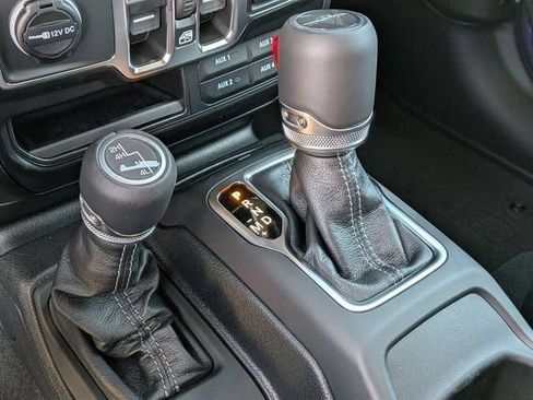 New 2026 Jeep Gladiator Sport AWD/4WD image 29