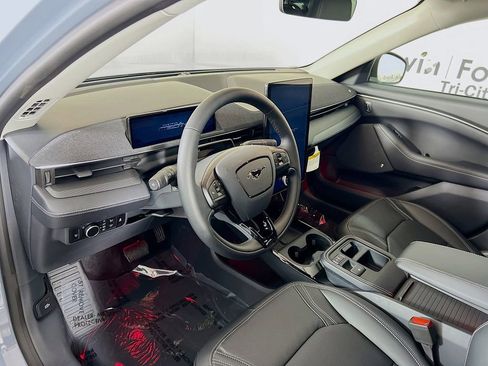 New 2025 Ford Mustang Mach-E Premium image 3