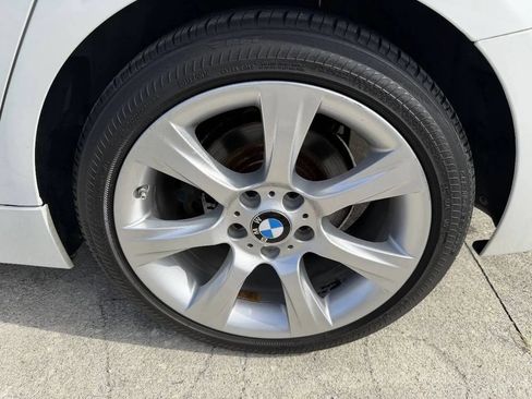 Used 2015 BMW 320i Sedan RWD image 19