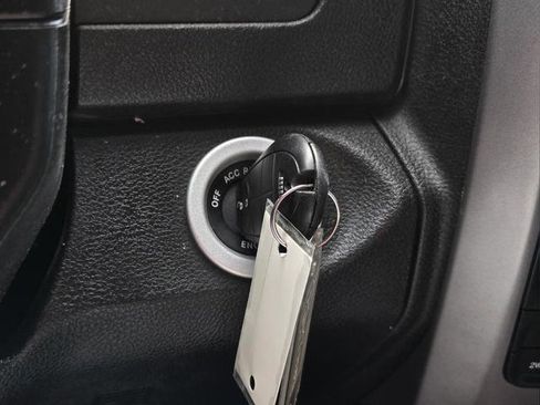 Used 2023 RAM 1500 Classic SLT w/ Trailer & Traction Group AWD/4WD image 7