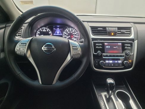 Used 2018 Nissan Altima 2.5 SV image 22