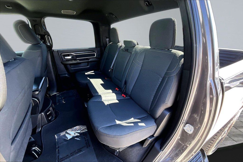 Certified 2026 RAM 2500 Big Horn AWD/4WD image 19