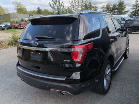 Used 2018 Ford Explorer Limited w/ Equipment Group 301A image 3