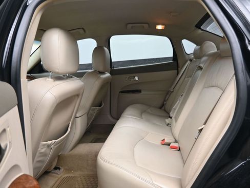 Used 2005 Buick LaCrosse CXL w/ Gold Convenience Package FWD image 17