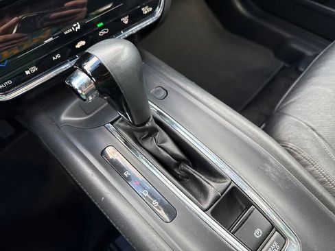 Used 2021 Honda HR-V EX-L image 30