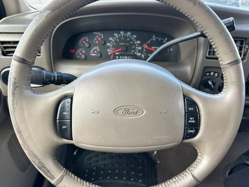 Used 2001 Ford Excursion Limited AWD/4WD image 22